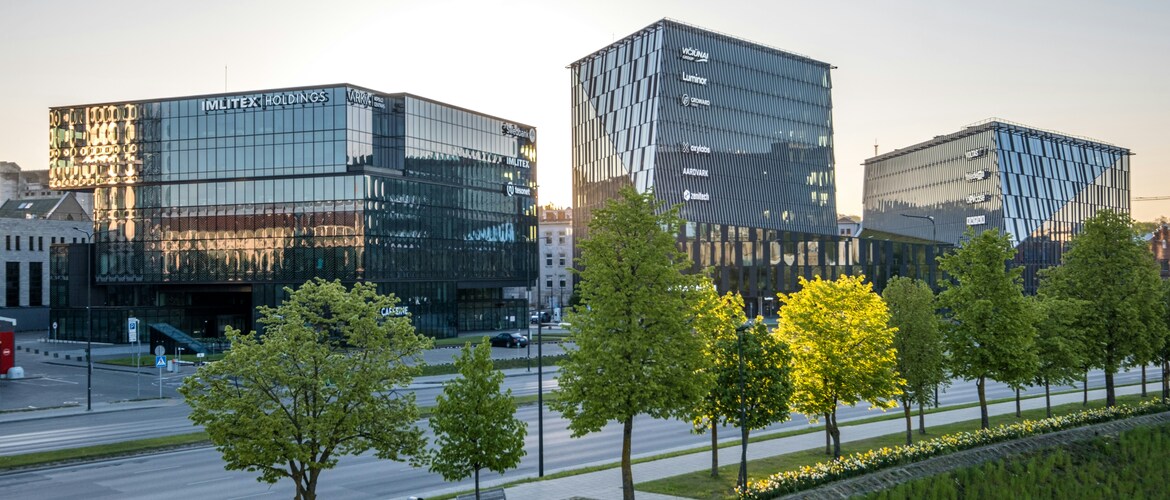 Commercial property yields South Africa 2026 — modern commercial buildings with office, retail, and industrial properties